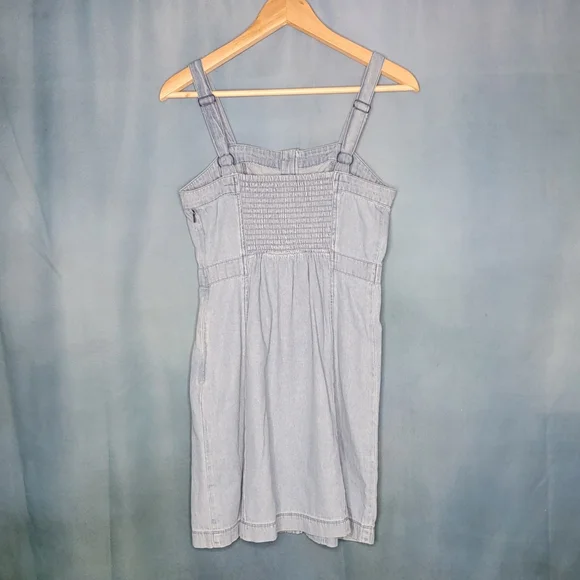 American Eagle Denim Button-Down Dress - Picture 5 of 8